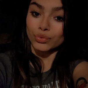 Meet your Posher, Stacey